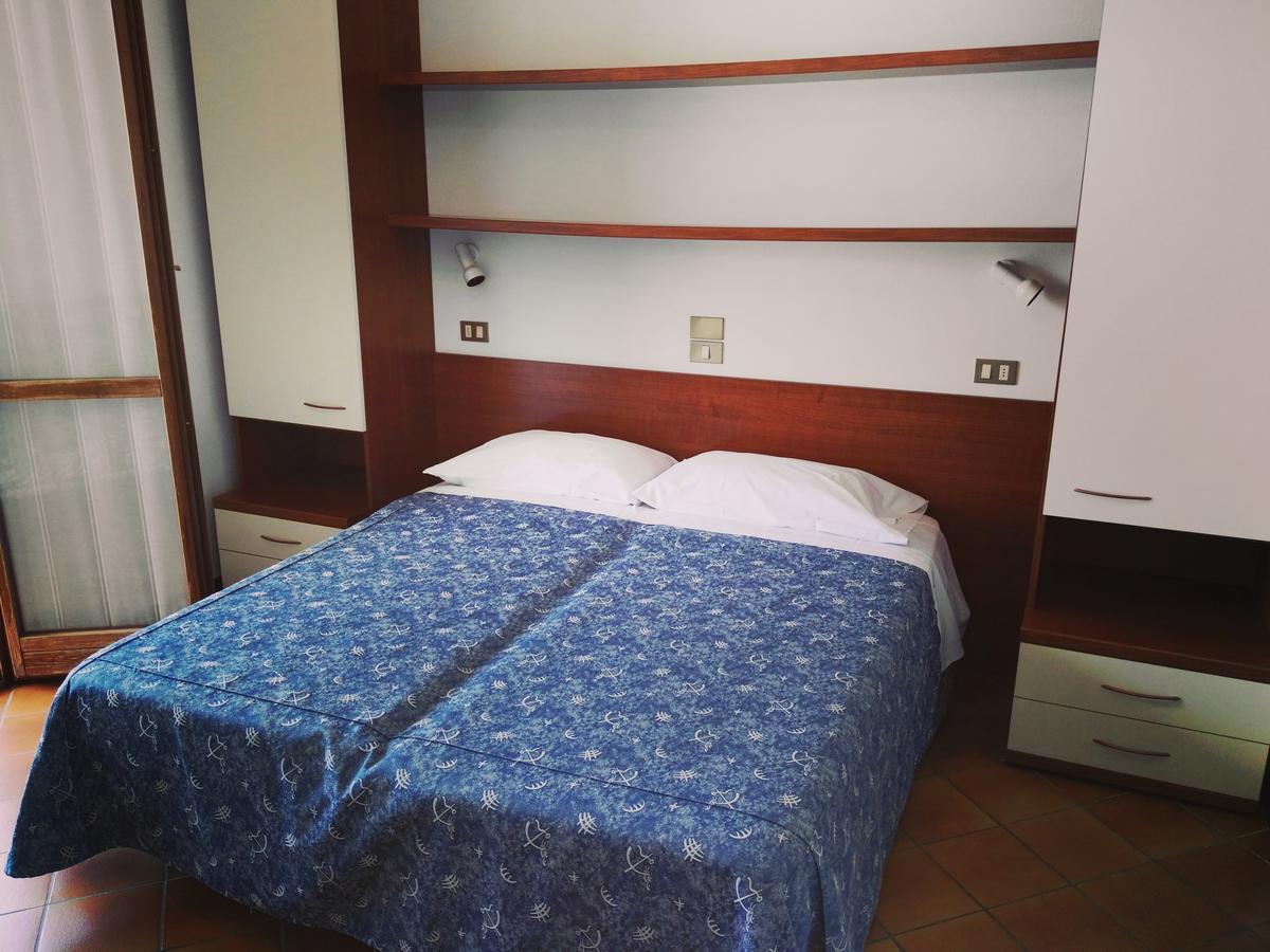La Romantica Hotel *